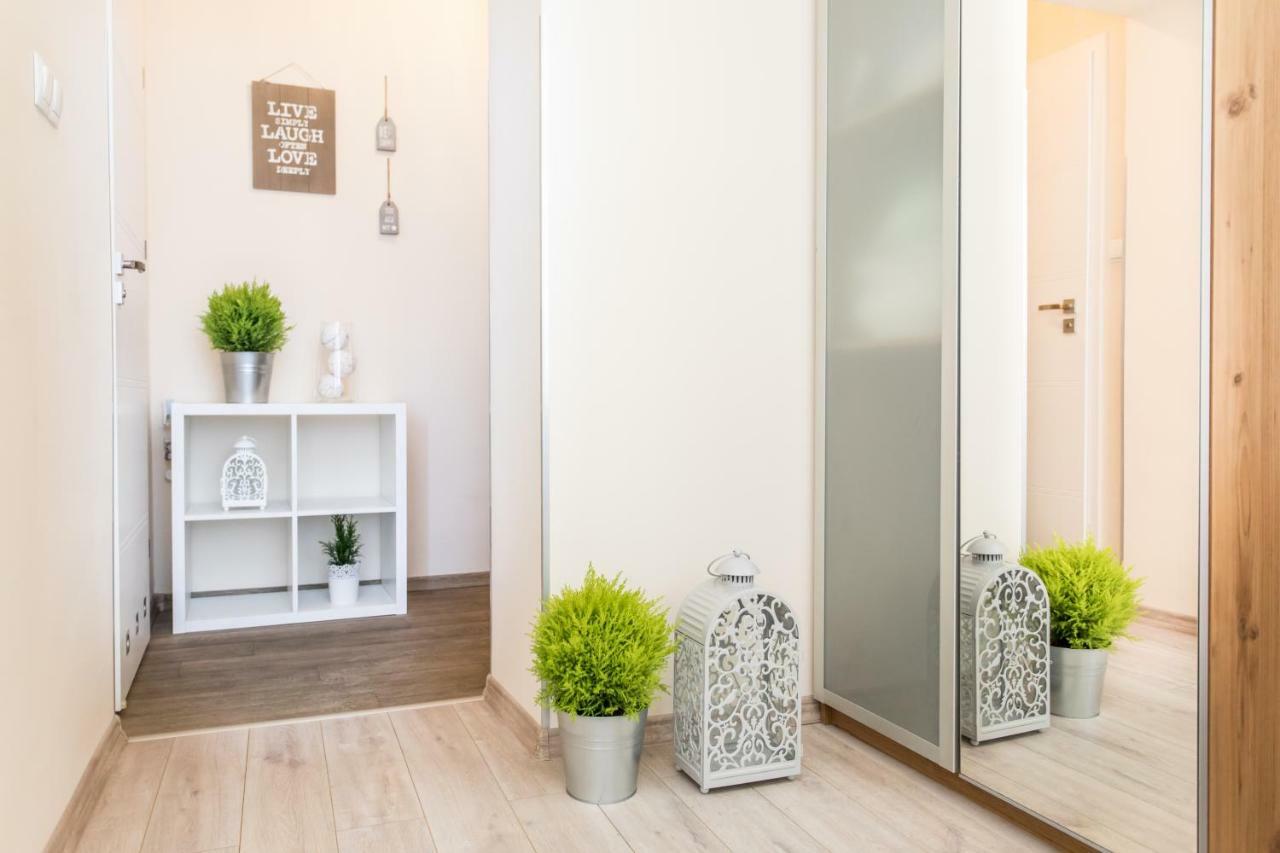 Kamienica Nad Motlawa Apartment กดัญสก์ ภายนอก รูปภาพ