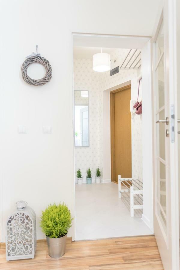 Kamienica Nad Motlawa Apartment กดัญสก์ ภายนอก รูปภาพ