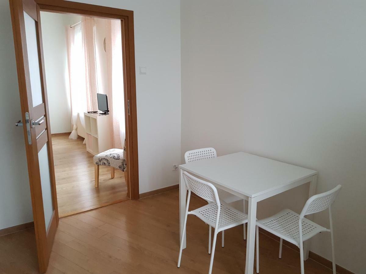 Kamienica Nad Motlawa Apartment กดัญสก์ ภายนอก รูปภาพ